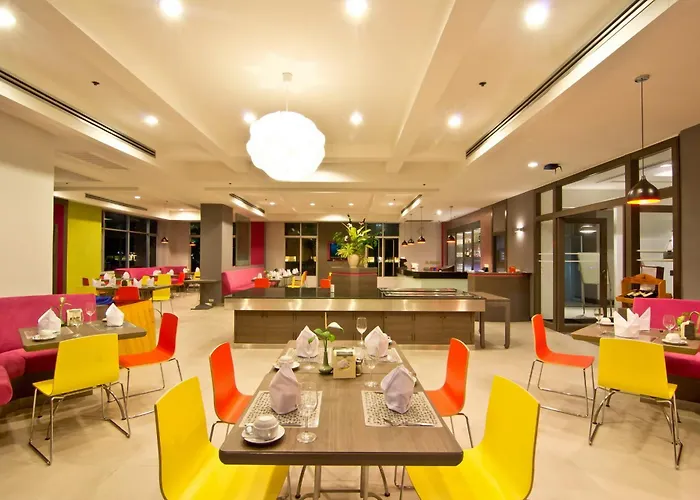Sunshine Vista Hotel